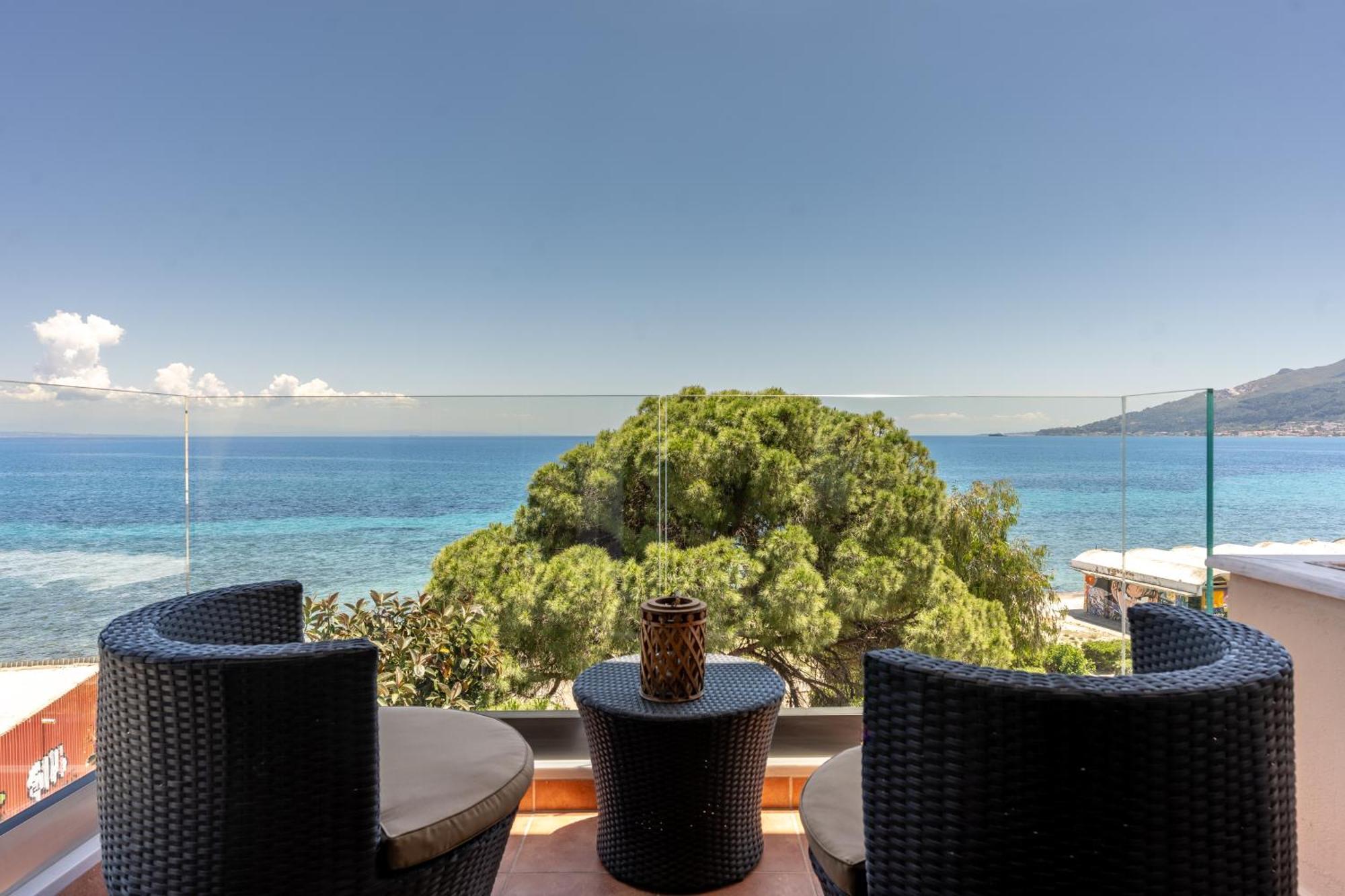 Seafront Spirit Suites Kota Zakynthos Bagian luar foto