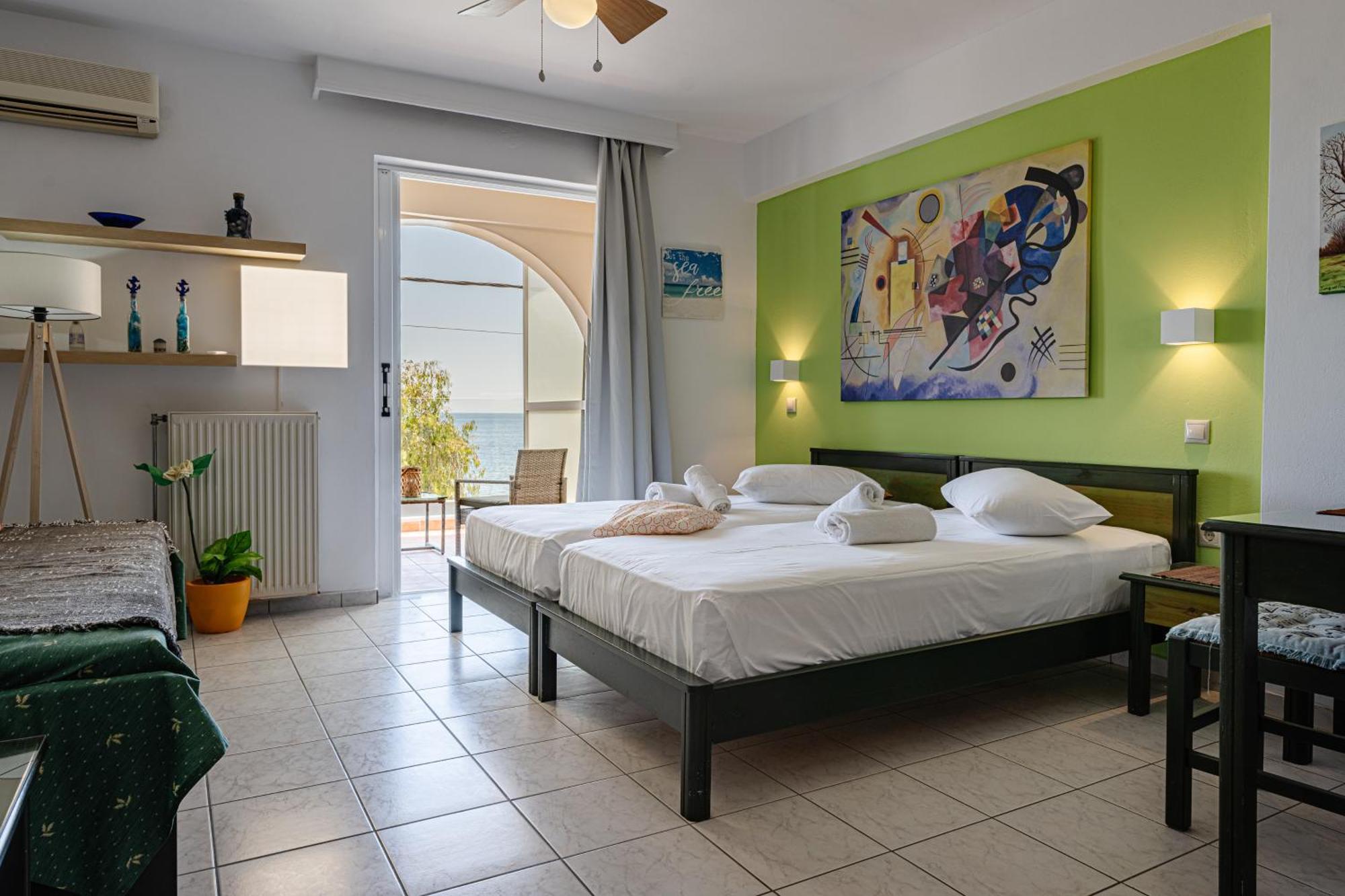 Seafront Spirit Suites Kota Zakynthos Bagian luar foto