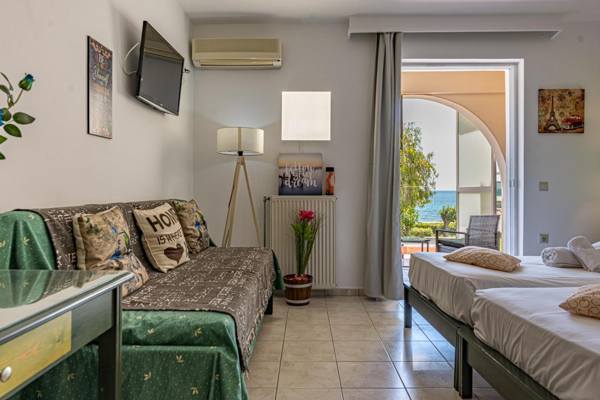 Seafront Spirit Suites Kota Zakynthos Bagian luar foto