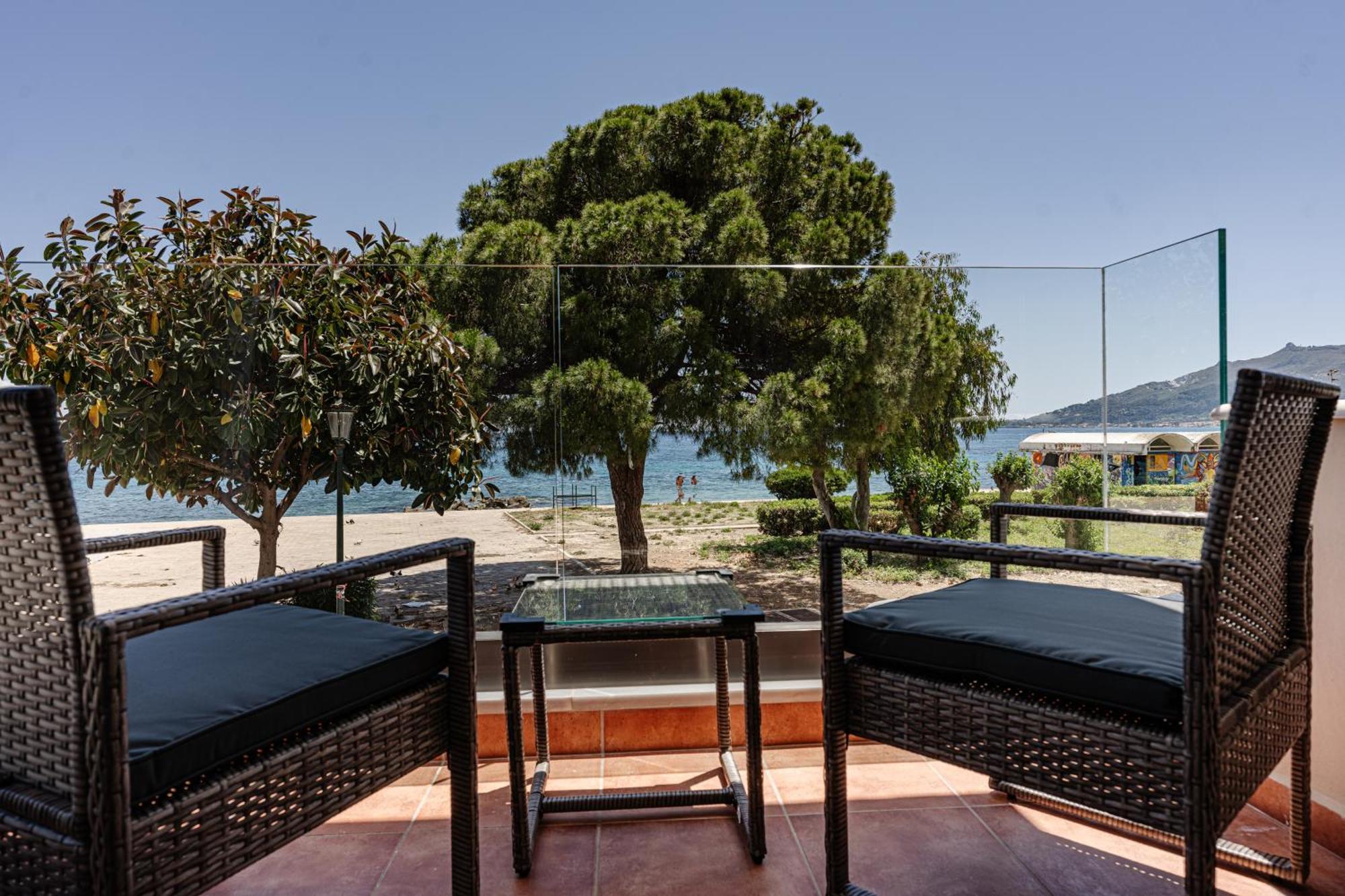 Seafront Spirit Suites Kota Zakynthos Bagian luar foto